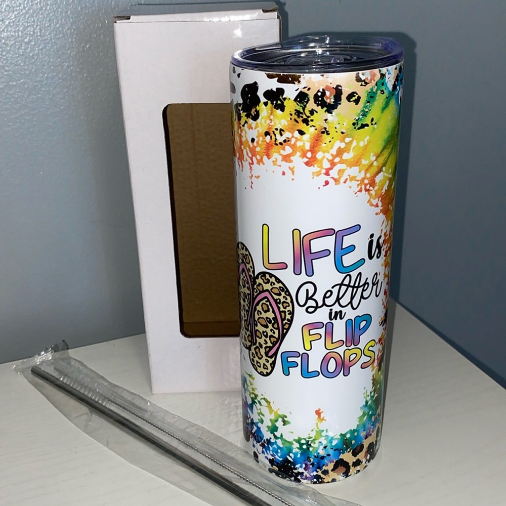 Life is better in Flip Flops 20oz Tumbler new w box and stainless reusable straw